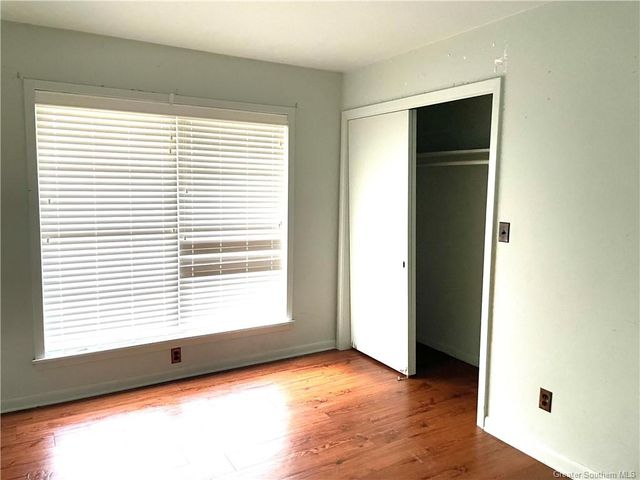 311 W Lee Street, Sulphur, LA 70663