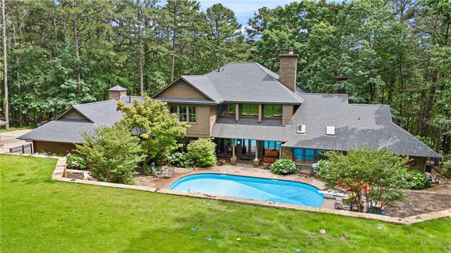 407 Dove Place, Russellville, AR 72802