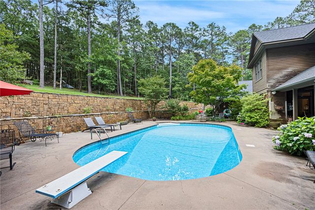407 Dove Place, Russellville, AR 72802