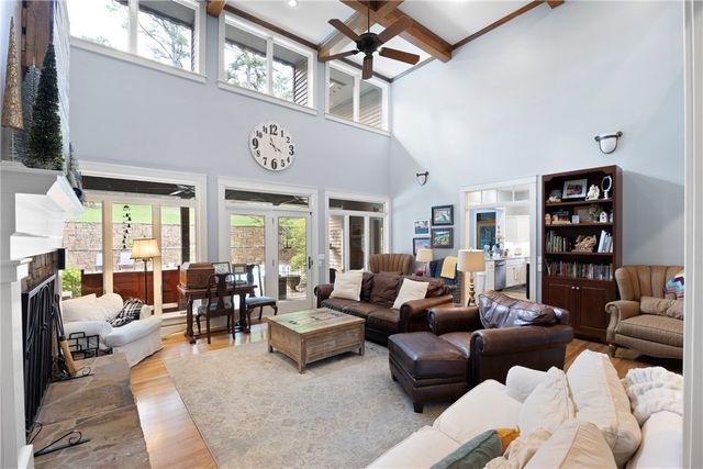 407 Dove Place, Russellville, AR 72802