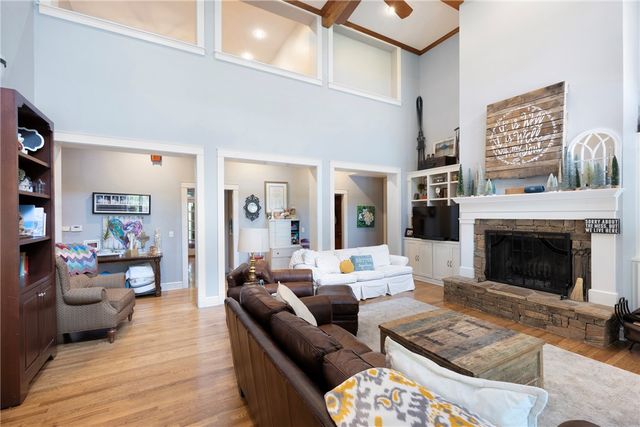 407 Dove Place, Russellville, AR 72802