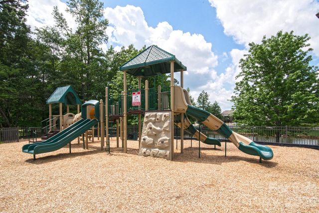 2800 Bevis Lane, Waxhaw, NC 28173