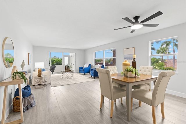 2 CAUSEWAY BOULEVARD 101, Dunedin, FL 34698