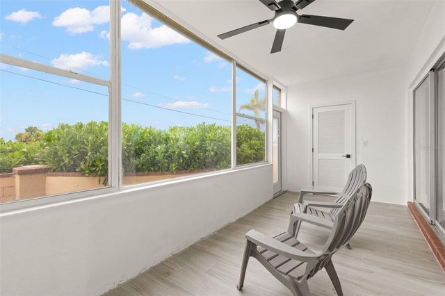 2 CAUSEWAY BOULEVARD 101, Dunedin, FL 34698