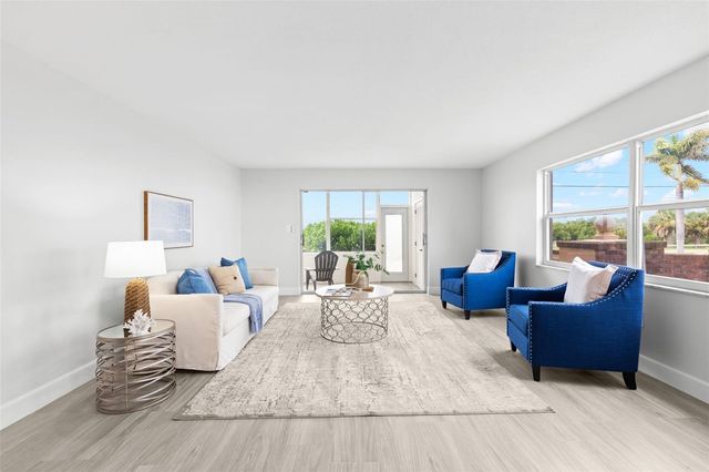 2 CAUSEWAY BOULEVARD 101, Dunedin, FL 34698