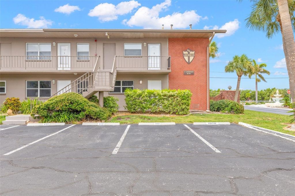 2 CAUSEWAY BOULEVARD 101, Dunedin, FL 34698