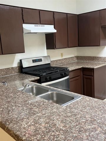 7530 Tierra Verde Drive, Houston, TX 77083