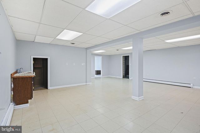 8608 KRATZ LN, Baltimore, MD 21244