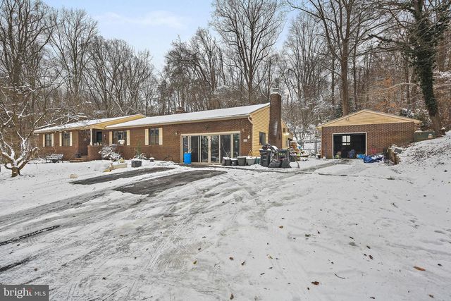 8608 KRATZ LN, Baltimore, MD 21244