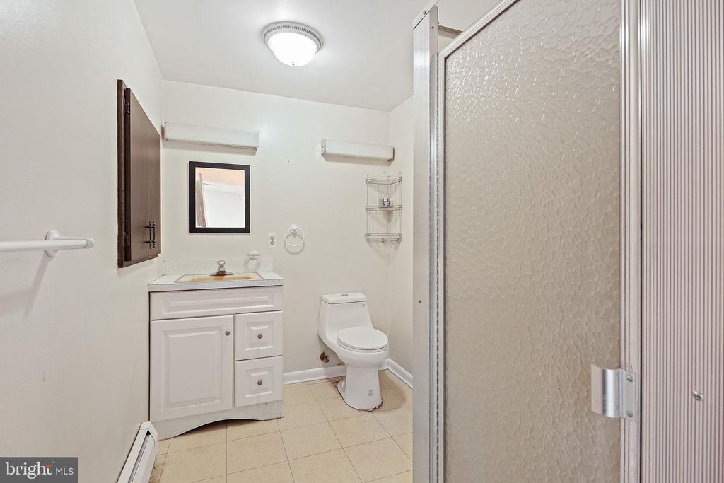 Image 25 of property listing at 8608 KRATZ LN, Baltimore, MD 21244