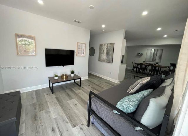 3050 NW 52nd Street, Miami, FL 33142