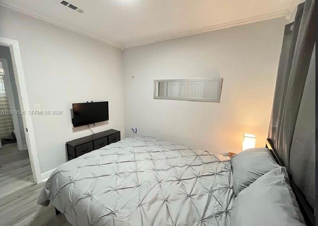 3050 NW 52nd Street, Miami, FL 33142