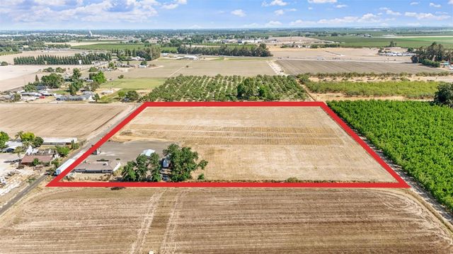 18365 E Clausen Rd, Turlock, CA 95380
