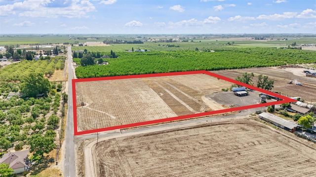 18365 E Clausen Rd, Turlock, CA 95380