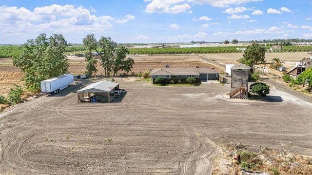 18365 E Clausen Rd, Turlock, CA 95380
