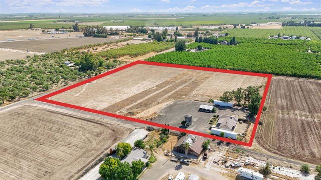 18365 E Clausen Rd, Turlock, CA 95380