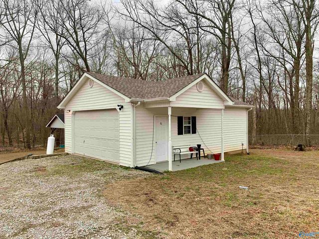 153 Laurel Lane, Gurley, AL 35748