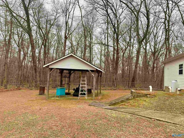 153 Laurel Lane, Gurley, AL 35748