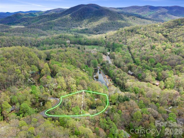 86 Laurel Drive, Burnsville, NC 28714