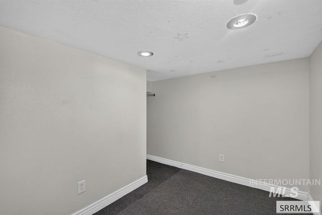 1005 S 4th Avenue, Pocatello, ID 83201