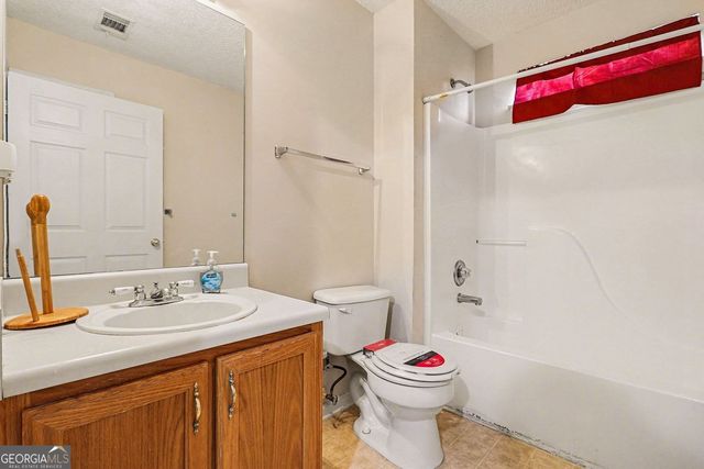 4611 Rolling Brook Court, Union City, GA 30291