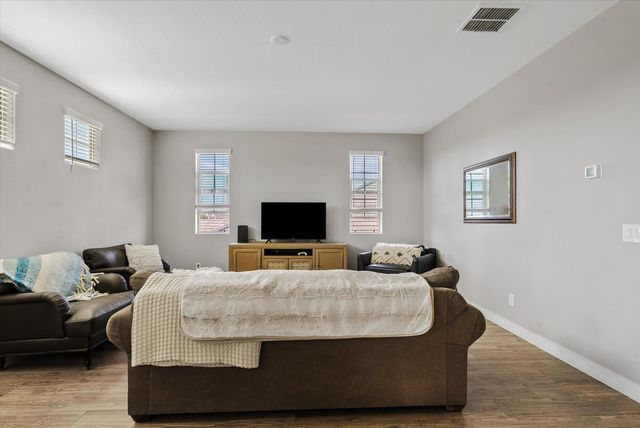 9636 W Donald Drive, Peoria, AZ 85383