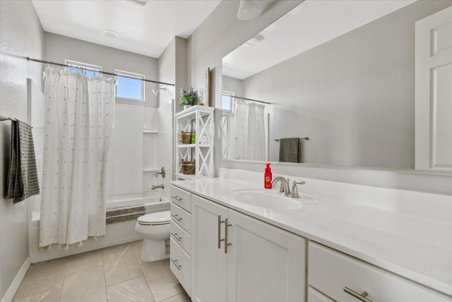 9636 W Donald Drive, Peoria, AZ 85383