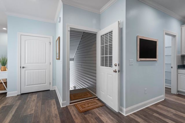 932 Leah Jayne Ln., North Myrtle Beach, SC 29582