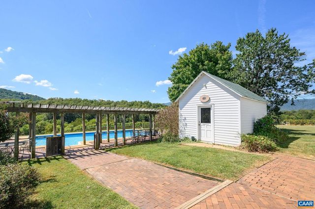 9175 BATESVILLE RD, Afton, VA 22902