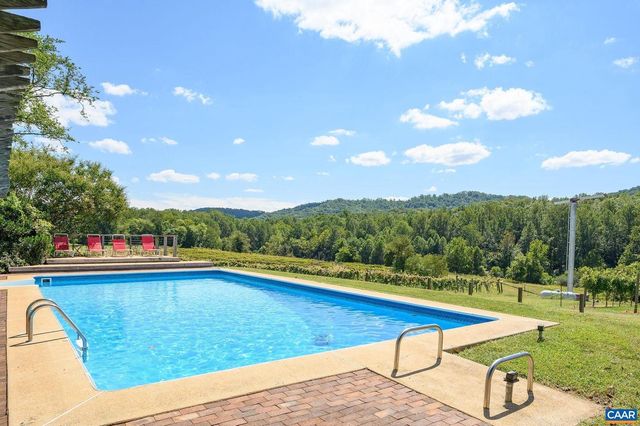9175 BATESVILLE RD, Afton, VA 22902