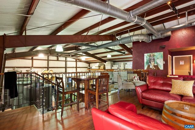 9175 BATESVILLE RD, Afton, VA 22902