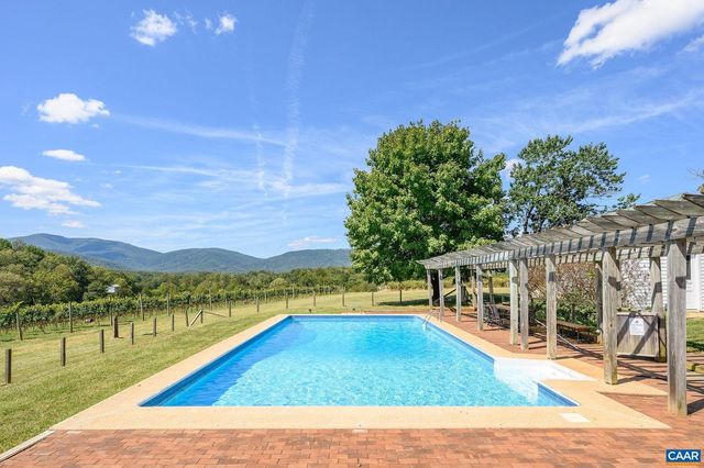 9175 BATESVILLE RD, Afton, VA 22902