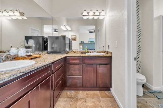 2072 River Rock Dr, Marysville, CA 95901