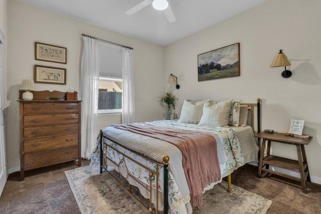 2072 River Rock Dr, Marysville, CA 95901