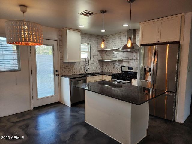 3416 N 37th Street 6, Phoenix, AZ 85018