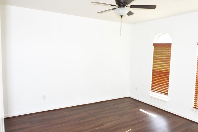 2316 Hopi Drive, League City, TX 77573