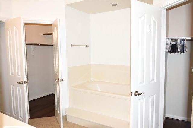 2316 Hopi Drive, League City, TX 77573