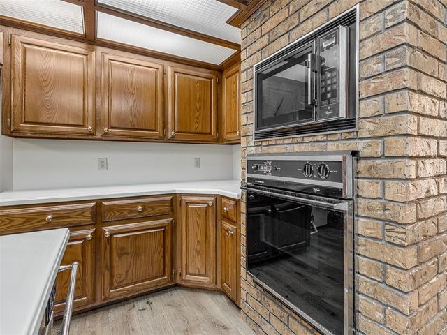 11213 Kingsgate Drive, Oklahoma City, OK 73170