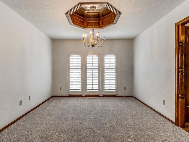 11213 Kingsgate Drive, Oklahoma City, OK 73170