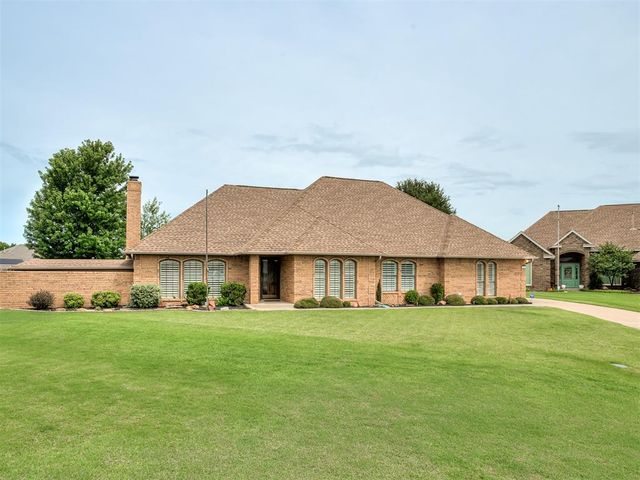 11213 Kingsgate Drive, Oklahoma City, OK 73170