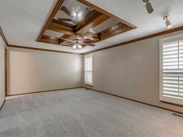 11213 Kingsgate Drive, Oklahoma City, OK 73170