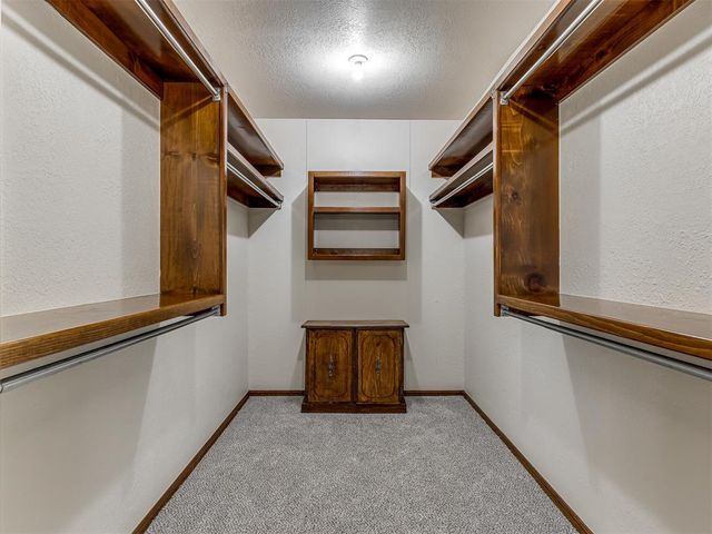11213 Kingsgate Drive, Oklahoma City, OK 73170