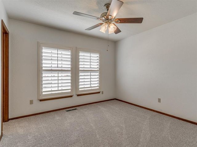 11213 Kingsgate Drive, Oklahoma City, OK 73170