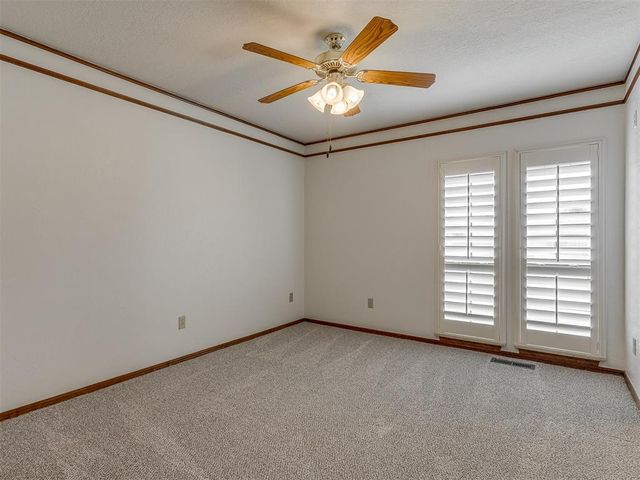 11213 Kingsgate Drive, Oklahoma City, OK 73170