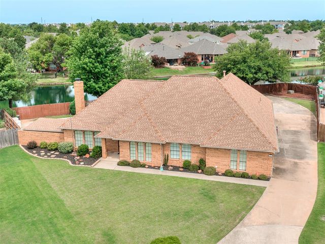 11213 Kingsgate Drive, Oklahoma City, OK 73170