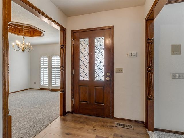 11213 Kingsgate Drive, Oklahoma City, OK 73170