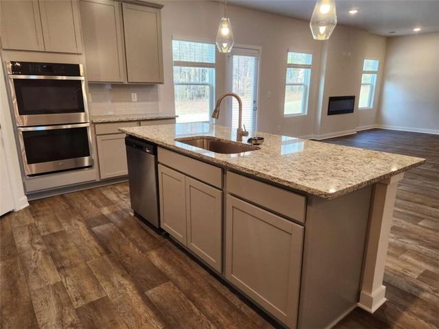 203 Crabapple Road, Mcdonough, GA 30253