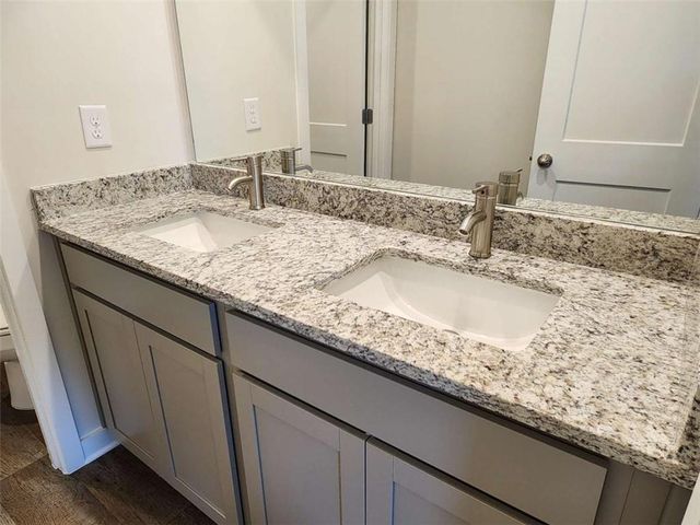 203 Crabapple Road, Mcdonough, GA 30253