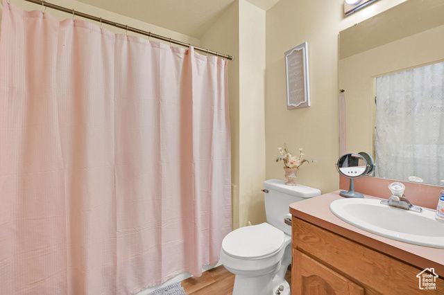 992 E 5625 S, South Ogden, UT 84405