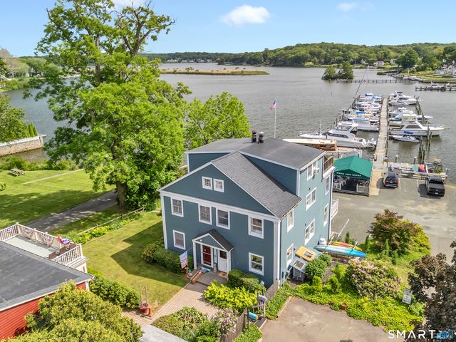 13-21 Nott Lane A3, Essex, CT 06426